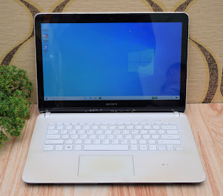 Laptop Bekas Sony Vaio SVF144B1EW