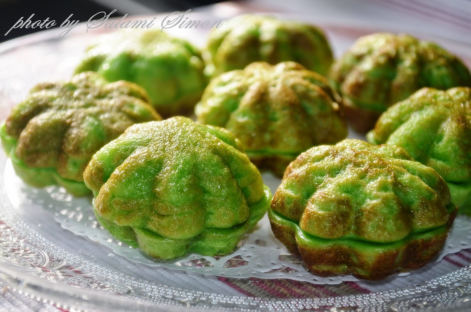 AMIE'S LITTLE KITCHEN: Kuih Cara Manis Inti Gula Apong