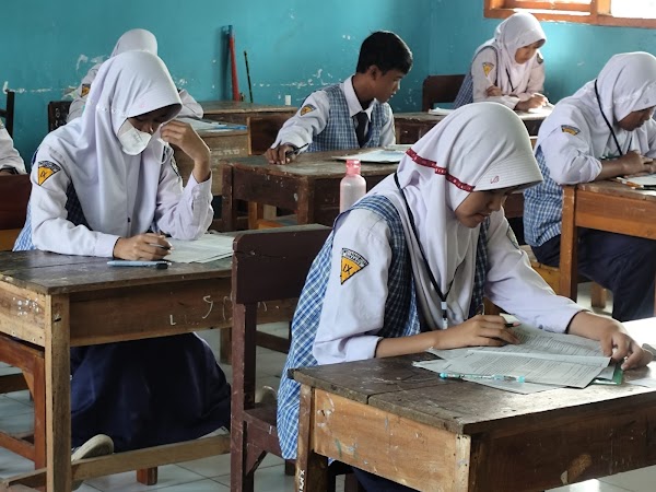 Prediksi Soal Ujian Sekolah Matematika SMP Tahun 2024  