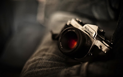 nikon-camera-photo-wallpaper-2560x1600