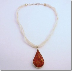 LEGANTE COLLAR DE PLATA CON FLOR DE QUINUA