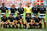 Selección de ESCOCIA - Temporada 1985-86 - Miller, McLeish, Nicol, Leighton, Gough, Aitken; Strachan, Sturrock, Nicholas, Souness, Malpas - ESCOCIA 0, DINAMARCA 1 (Elkjær Larsen) - 04/06/1986 - Campeonato Mundial de México 1986, fase de grupos - Nezahualcóyotl (México), estadio Neza 86