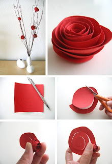 Rosa de papel na decoraçaõ 