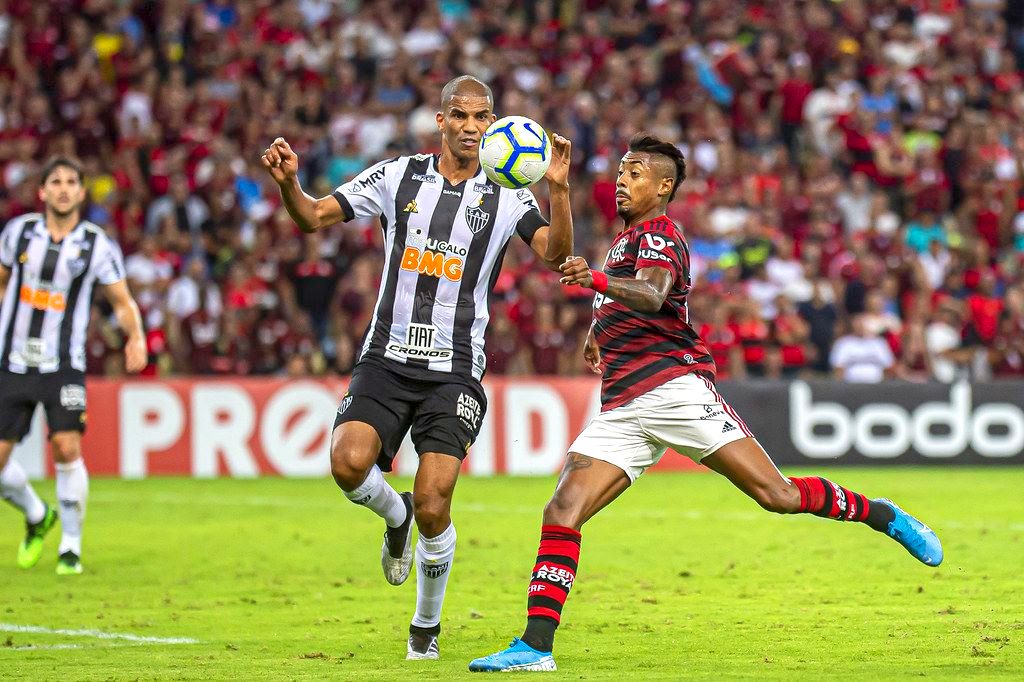 Para Caio Ribeiro, Flamengo x Atlético-MG deveria ter sido ...