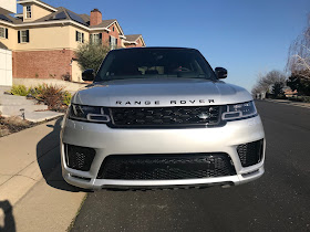 Front view of 2019 Range Rover Sport HST MHEV