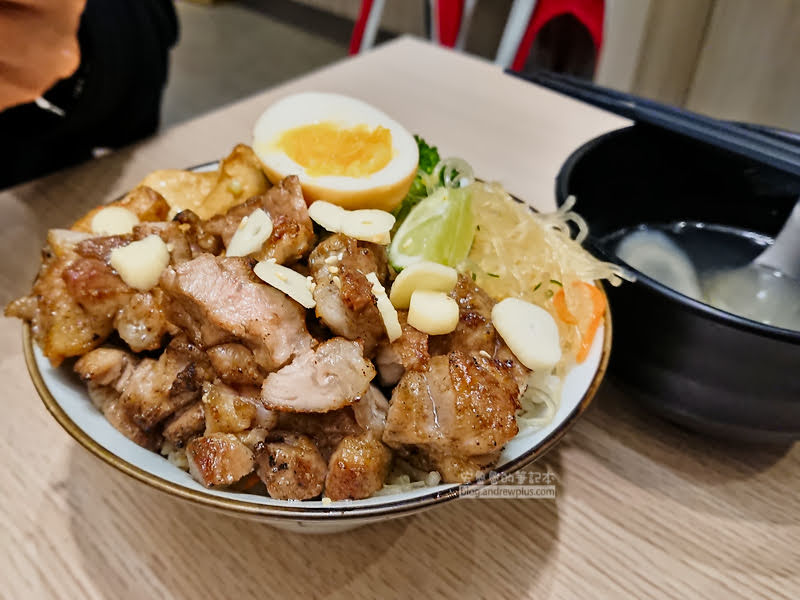 初牛伊通店,牛肉丼飯,伊通街美食