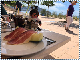 kiki monchhichi spain espagne catalogne paella jambon jamon