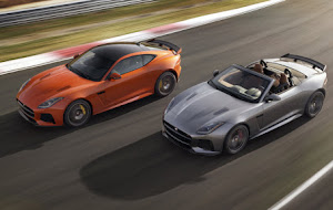 2017 Jaguar F-Type SVR là rất nhanh