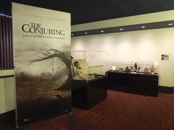 Hollywood Movie Costumes And Props The Conjuring Screen Used