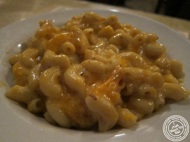 Image of the Mac and cheese at Virgil's Real BBQ in Times Square, NYC, New York