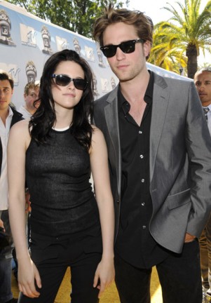  Kristen Stewart e tem mais ainda afirmam que Robert Pattinson o pai