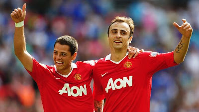 Javier Hernandez and Dimitar Berbatov Celebrate