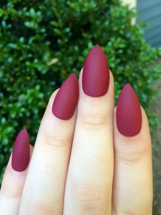 beauty red matte nails