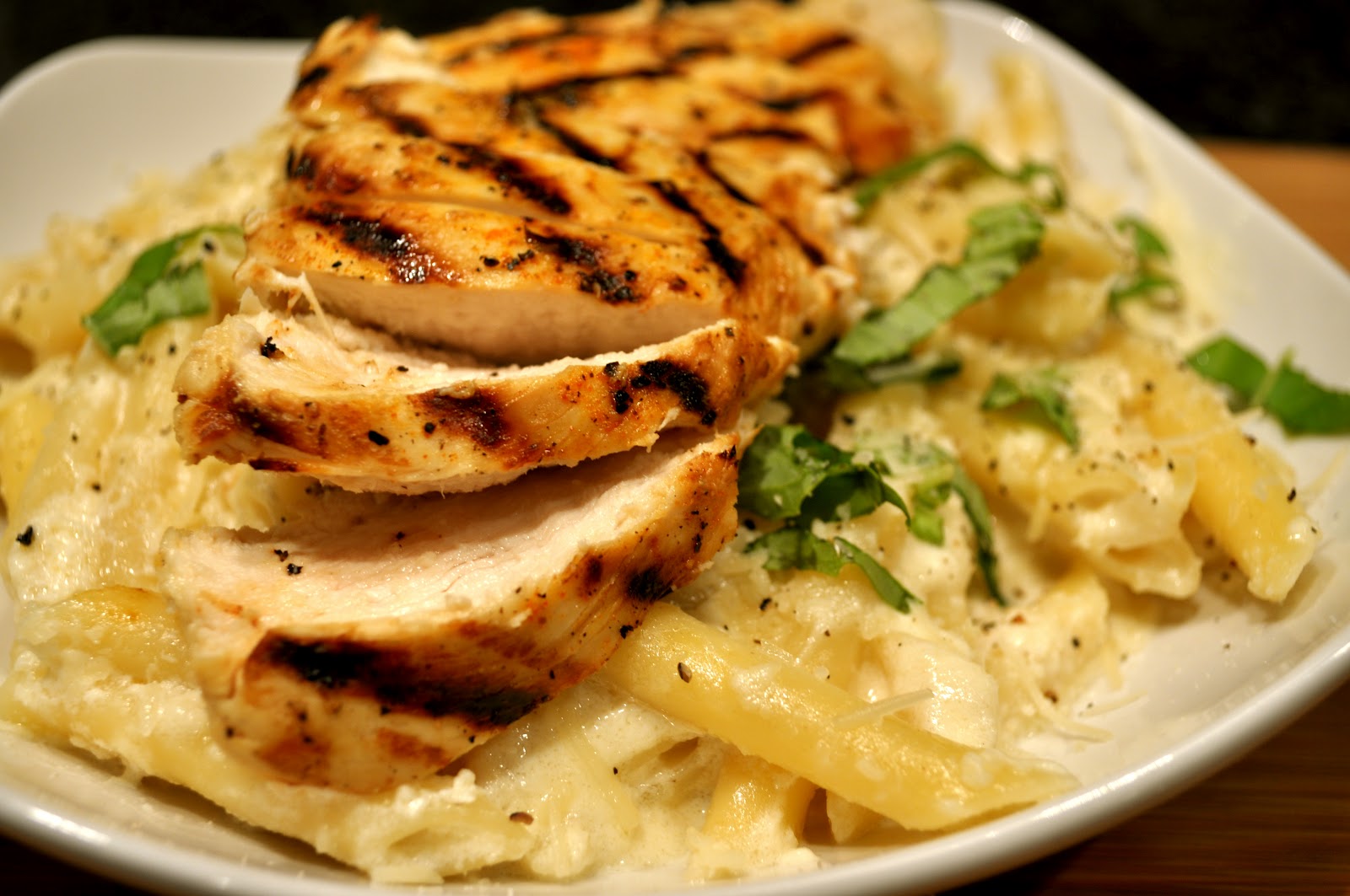 One Classy Dish: Grilled Chicken with Lemon Parmesan Pasta