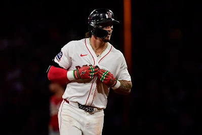 Boston Red Sox outfielder Jarren Duran reacts during 2025 game.