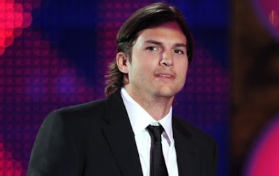 Qué hizo Ashton Kutcher al confirmarse la noticia de su divorcio