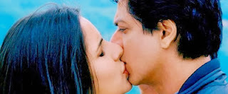 Katrina Kaif Again Kissed Shahrukh Khan Photos In HQ