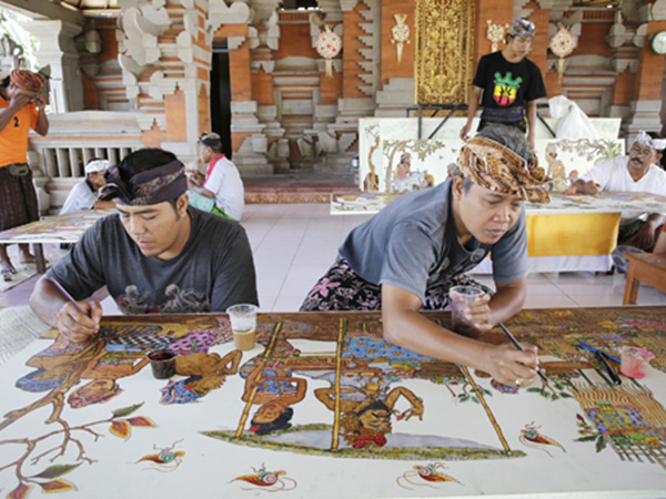 Wisata Batik  Bali  Di  Desa Tohpati Denpasar 