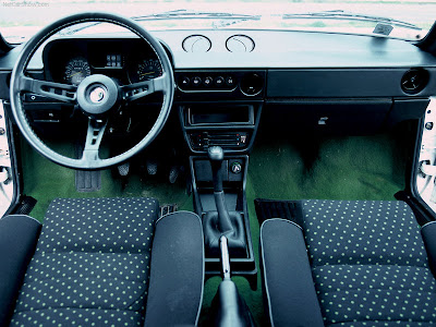 Alfa_Romeo-Alfasud_Sprint_Quadrifoglio_Verde_1983_800x600_wallpaper_03 