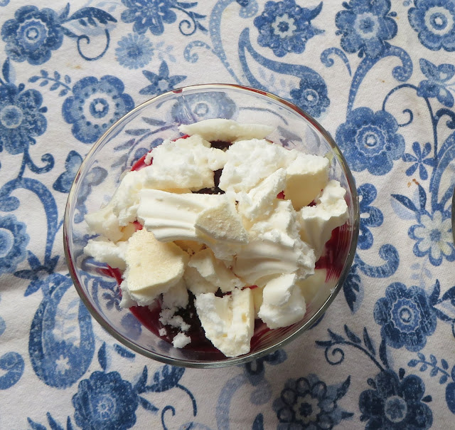 Easy Blackberry & Lemon Dessert Pots