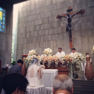 Foto Pernikahan Agni Pratistha dan Ryan Monoarfa di Gereja