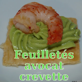 http://danslacuisinedhilary.blogspot.fr/2013/01/mini-feuilletes-avocat-crevette-avocado.html