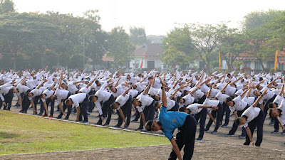 Ratusan Prajurit  Kodiklatal Olah raga Rutin