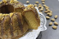 Bundt Cake de helado de Turrón (solo 2 ingredientes)