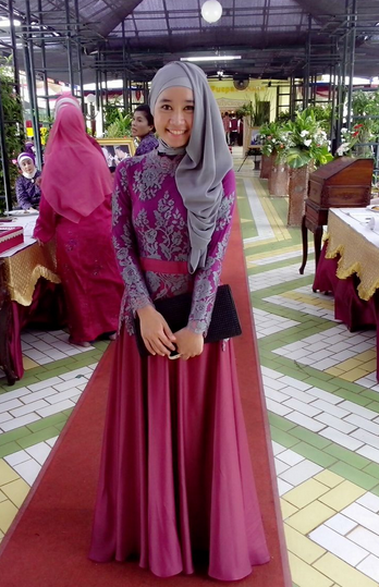 30 Model  Kebaya  Muslimah Modern Remaja  2019 2019 gebeet com