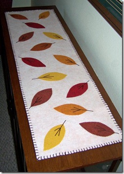 Table Runner_Oct 2010