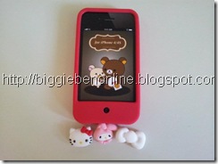 Iphone 4-4s Rubber case with 3 interchangeable touch button - red case