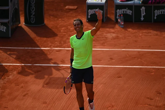 Rafael Nadal perde seu primeiro set depois de dois anos mas está na semi de Roland Garros