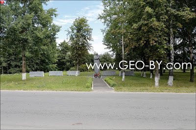 Мемориал погибшим в Великой Отечественной войне в Новоселках