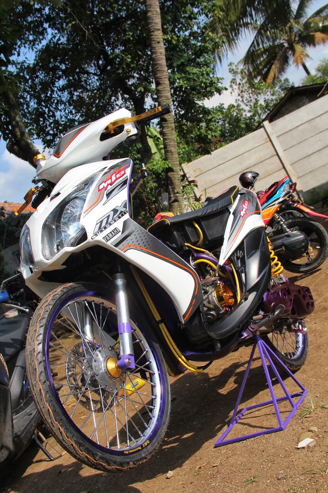 Modifikasi motor: mio soul street racing