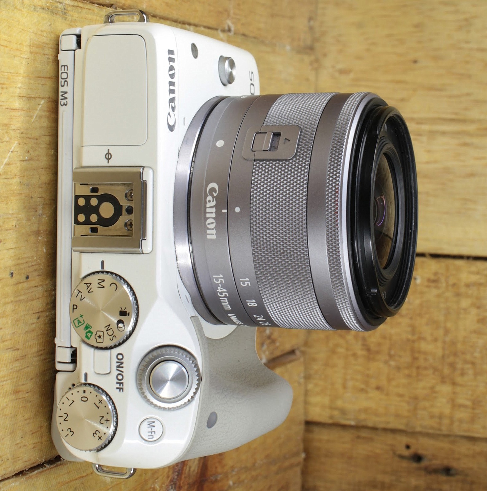 Jual Kamera Mirrorless Canon Eos M3 + Kit STM 