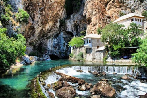 Chefchaouen the blue perle, travel, tourism, trip, tourist attraction, chefchaoue city, akchour waterfall, travel to morocco, top travel, vip travel, love travel, morocco travel