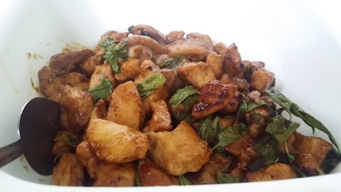 ayam letak daun selasih