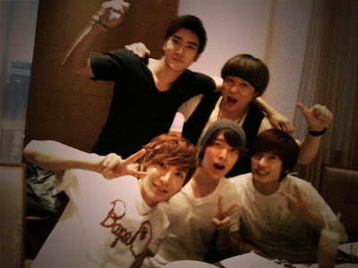 Foto foto lucu Super Junior