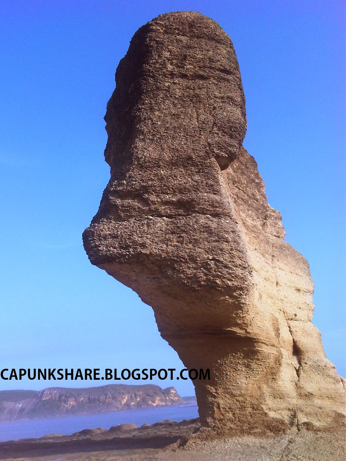 Wisata batu payung di lombok