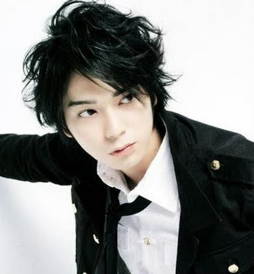 cool anime boy hairstyles. cool anime guys with swords. cool anime boy hairstyles.
