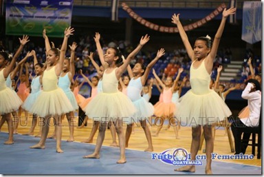 Precentacion Gimnasia de San Salvador (1)