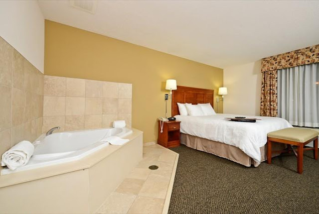 Indianapolis Hotels With Hot Tubs In Room - Top 10 Hotels