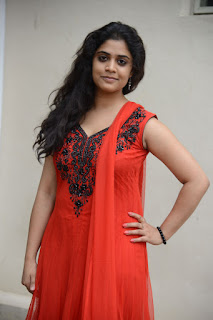 samatha Red Dress Photos