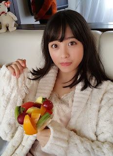 橋本環奈 Kanna Hashimoto Pictures Collection