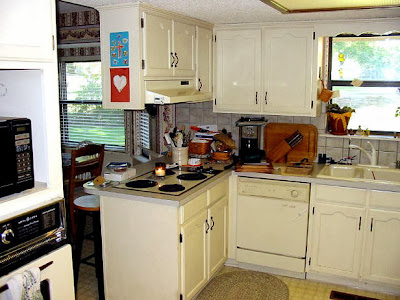 Kitchen Cabinet Refacing