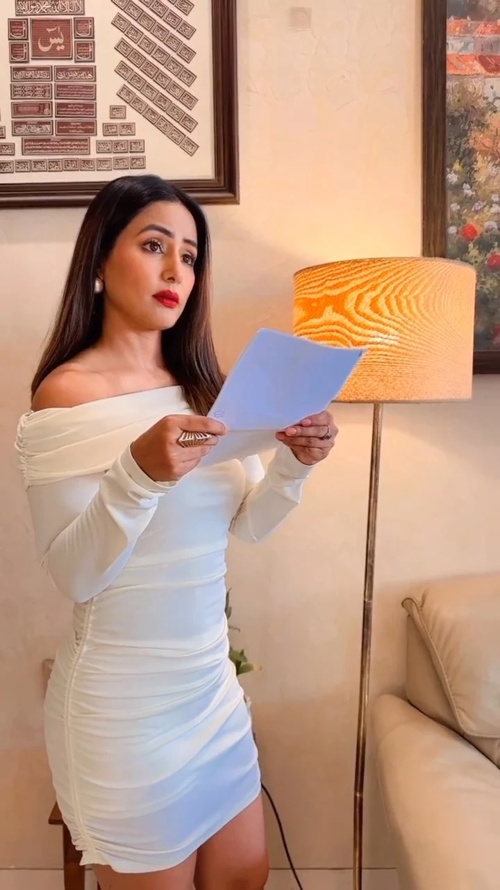 hina khan short tight white dress sexy curvy body tv actress