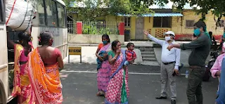 train-comes-from-howra-in-tata