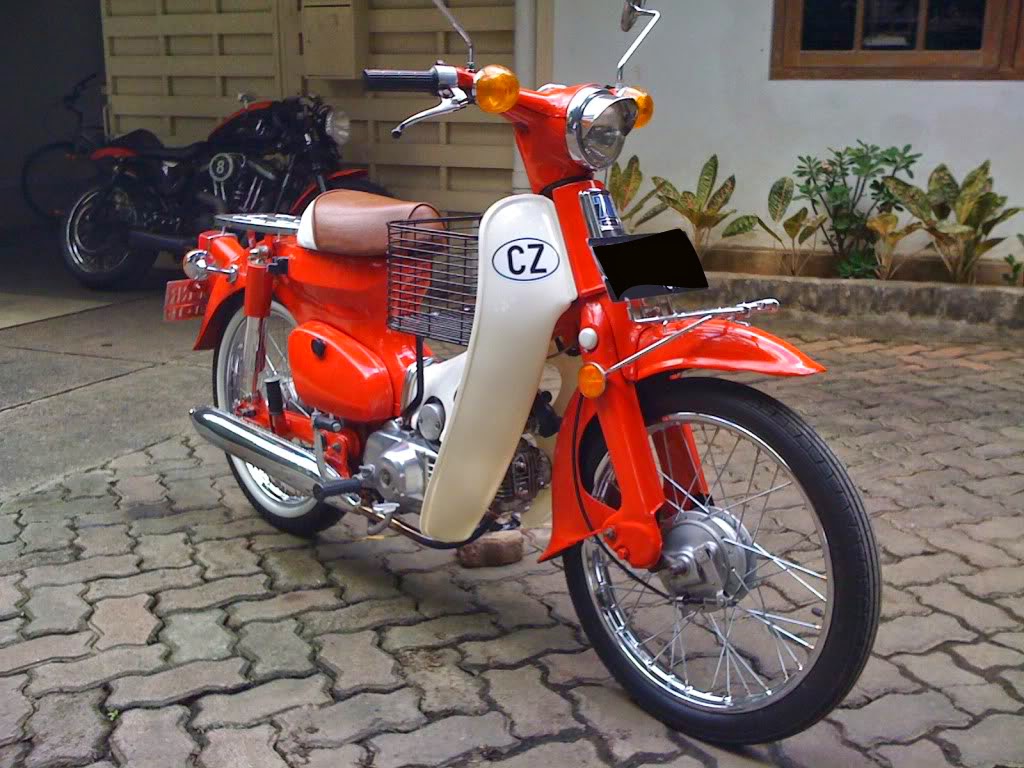 Gambar Modifikasi Honda C70 Warna Merah Terbaru Pecinta Modifikasi