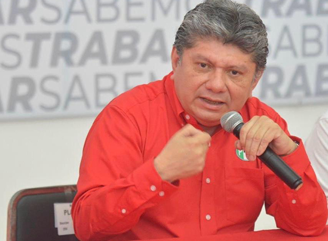 Los populistas engañan y quieren seguir sangrando al pueblo Gaspar Quintal