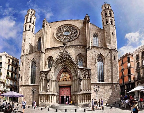 12 visitas obligatorias en Barcelona: Basílica de Santa Maria del Mar